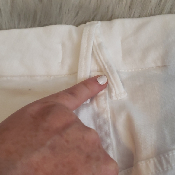 SALE!! Good American Good Legs Crop NWOT!! - Picture 7 of 14